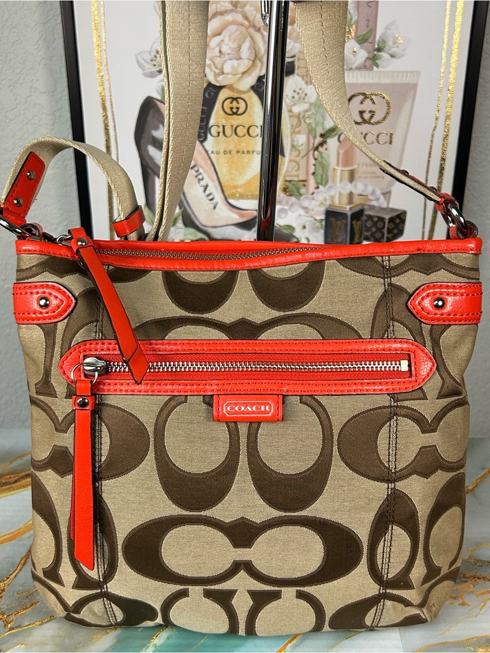 COACH 2013 Daisy Signature File Crossbody Bag in Khaki & Coral 😍🧡 - Picture 3 of 17